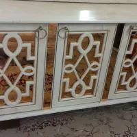 میز و آئینه آرایشی|مبلمان خانگی و میز عسلی|قم, انصار‌الحسین|دیوار
