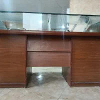 میز ویترینی