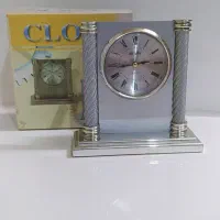 ساعت رومیزی زنگ خور