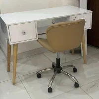 میزناخن|آرایشگاه و سالن‌های زیبایی|رشت, تازه آباد|دیوار