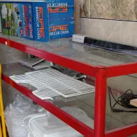 بوفه و میز ویترین مغازه