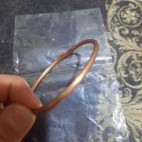 دستبند مسی تو پر و شیک و کار دست هستن