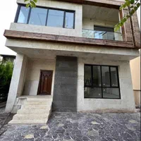 ویلا، شهرکی، استخردار، کلیدنخورده