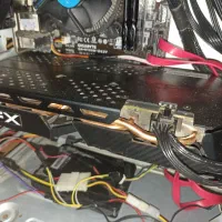 کارت گرافیک rx 580 بسیار تمیز