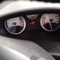 پژو207 دنده ای tu5  سقف فلز.