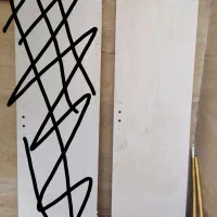 یک لنگه درب چوبی