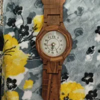ساعت دیواری طرح مچی