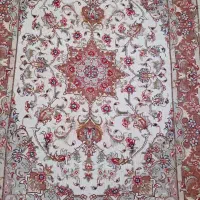 فرش دست باف زرنیم