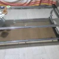 میز جلو مبلی دو طبقه شیشه ایی سالم و کاربردی