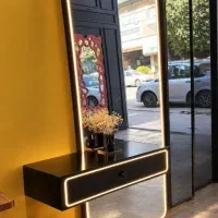 آینه و شلف دیواری