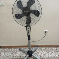 پنکه ایستاده