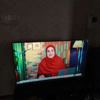 تلویزیون ۴۹ اینچ ال جی و میز