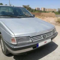 پژو405نقره ای