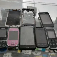 تعدادی گوشی