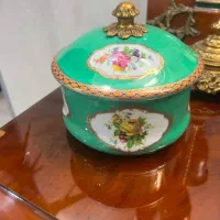 شکلات خوری چینی برنزوارداتی آنتیک