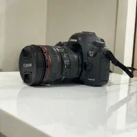 دوربین کانن 5D iii با لنز 24-105