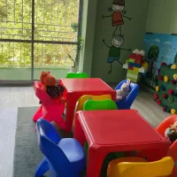 اجاره ساعتی کلاس آموزشی  در موسسه فرهنگی|اجارهٔ کوتاه‌مدت دفتر کار و فضای آموزشی|تهران, پاسداران|دیوار