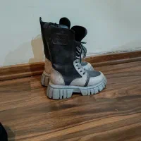 کفش|کیف، کفش، کمربند|فردیس, فردیس|دیوار