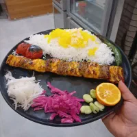 کافه رستوران و کباب کده تاج بناب