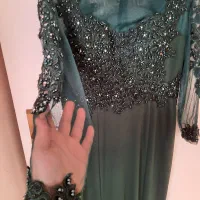 لباس مجلسی|لباس|کرج, باغستان|دیوار