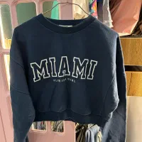 تعدادی دورس و شومیز و شلوار