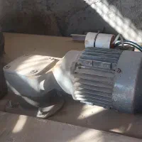 شیرسردکن ۸۰۰ لیتری|فروشگاه و مغازه|قم, نخودی|دیوار