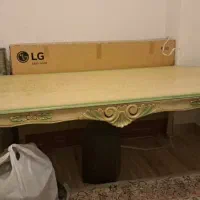 مبل راحتی و ناهار خوری و تختخواب