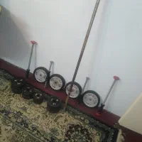 فروش40کیلو وزنه همراه با میله هالتر و دو دسته دمبل
