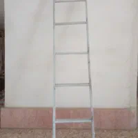 نردبان آهنی