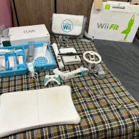نینتندوWii فول با تمام لوازم برای بازی|کنسول، بازی ویدئویی و آنلاین|بروجرد, |دیوار