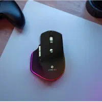 موس لاجی کی m550b