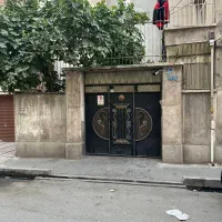 خانه-در-3-طبقه-خیابان-سبلان-شمالی