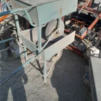 سه عدد دستگاه بلوک ویک عدد بتونر و تانکر در حد نو|ماشین‌آلات صنعتی|خوی, |دیوار