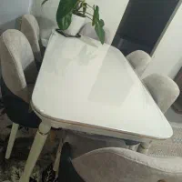 ناهار خوری و مبل و عسلی