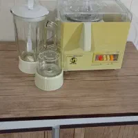 آبمیوه گیری سه کاره
