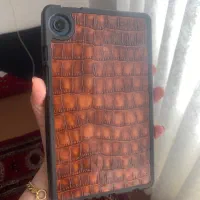 تبلت نوه نوه دارای قاب و گلس
