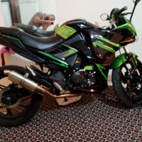 موتور مگلی 200 اسپرت با کلاه کاسکت|موتورسیکلت|کرج, کوی کارمندان جنوبی|دیوار