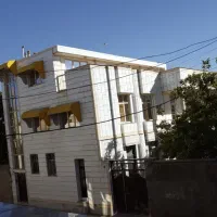 یک باب منزل مسکونی طبقه سوم شهرک پاسداران