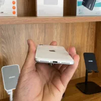 Iphone SE 2020 128g|موبایل|یزد, |دیوار