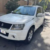 ویتارا دنده ای مدل ۱۳۹۳ موتور ۲۴۰۰