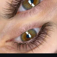 اکستنشن مژه و لیفت ولمینت ابرو و مژه|خدمات آرایشگری و زیبایی|خمینی‌شهر, |دیوار