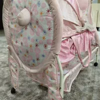 گهواره نوزاد