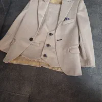 کت وشلوار وپیراهن