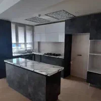 ۹۳ متر روبروی پارک ساعی