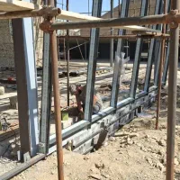 کرتین وال ، پنجره ، هندریل ، لوور و کلیه خدمات نما|خدمات پیشه و مهارت|قم, سالاریه|دیوار