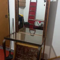 میز آرایشی تمیز