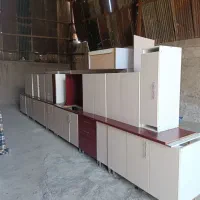 فروش کابینت دست دوم هایگلاس ۸مترزمینی۷مترهوای