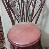 میز و صندلی