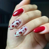 تخفیف کاشت و ترمیم ناخن