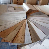 نصاب پارکت،کفپوش pvcو قرنیز،ماربل، ترمووال،چمن|خدمات پیشه و مهارت|کیش, |دیوار